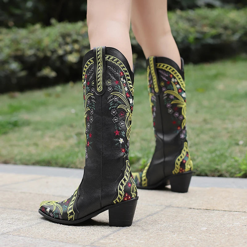 Luna – Bohemian Style Boots – Michigan