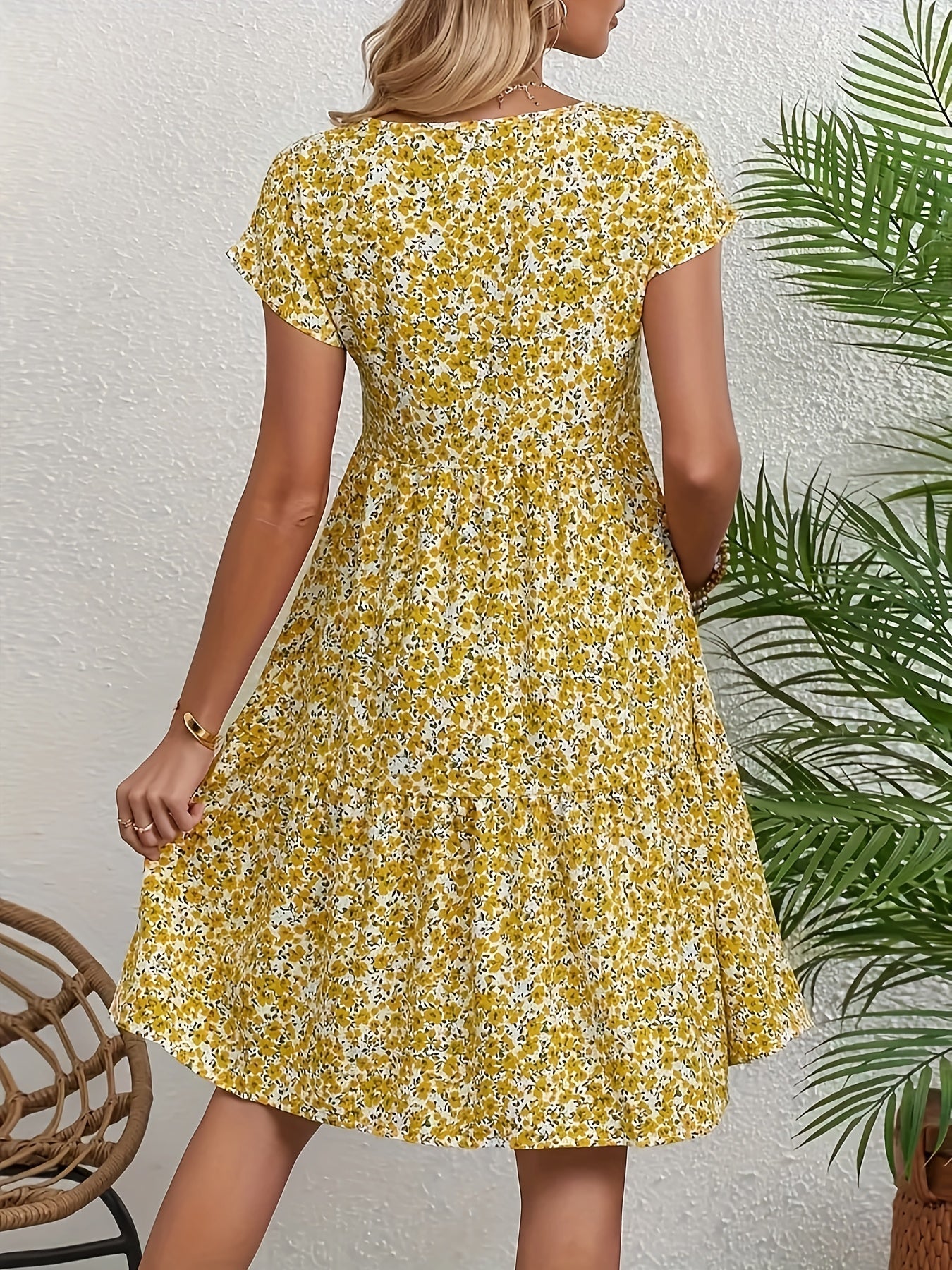 Julia | Dress with Floral Print