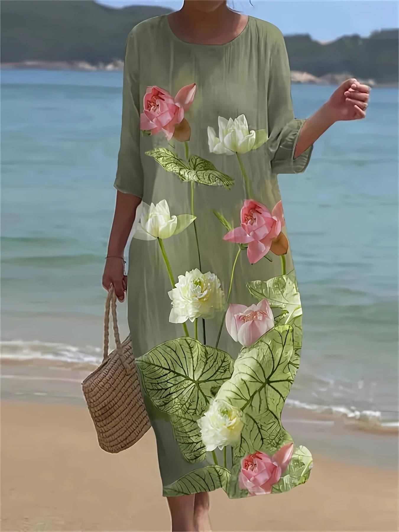 Soraya | Dress with Floral Print