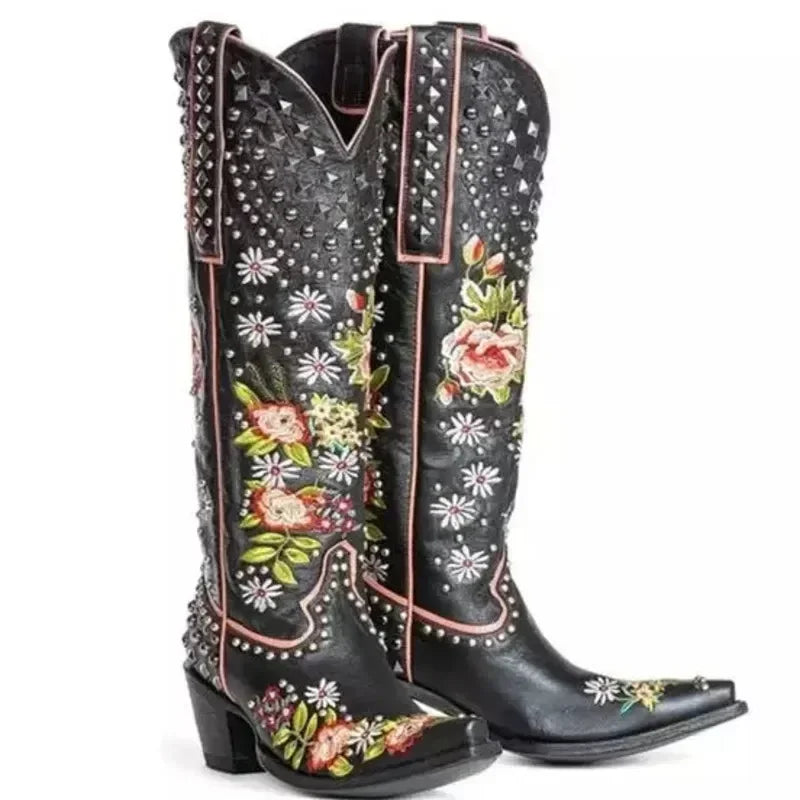 Luna – Bohemian Style Boots – Massachusetts
