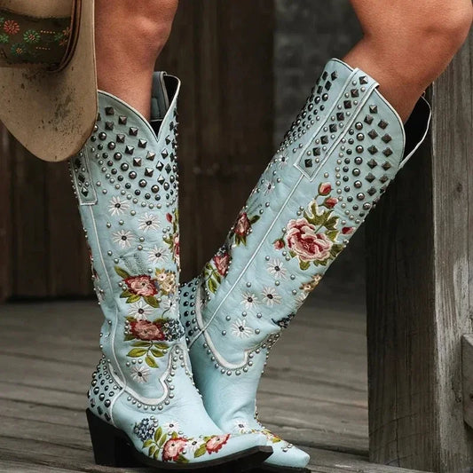 Luna – Bohemian Style Boots – Massachusetts