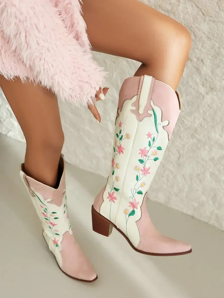 Luna – Bohemian Style Boots – Virginia