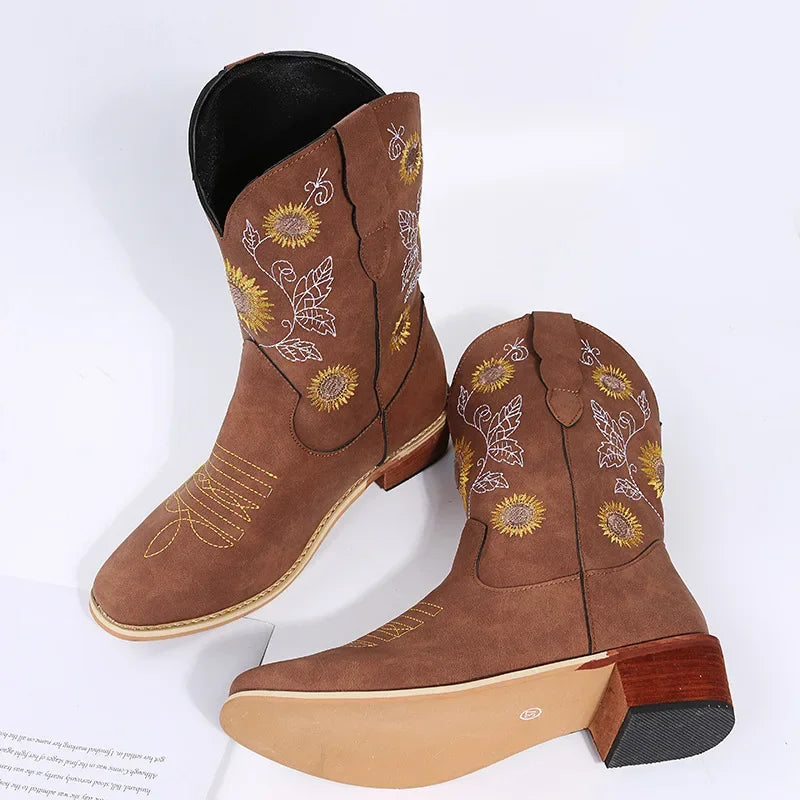 Luna – Bohemian Style Boots – North Carolina