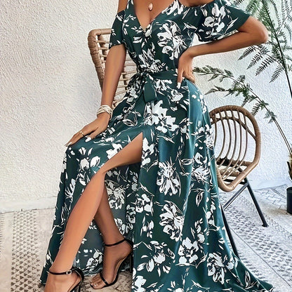 Leire | Elegant Dress with Floral Print
